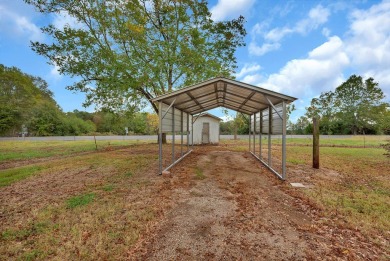 Looking for a farm?  You can stop here.  This is the perfect on Stone Creek Cove Golf Course in South Carolina - for sale on GolfHomes.com, golf home, golf lot