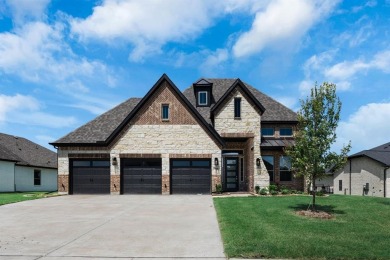 **HUGE PRICE IMPROVEMENT!!  PRICE REDUCED $100K!!**  This on Heath Golf and Yacht Club in Texas - for sale on GolfHomes.com, golf home, golf lot