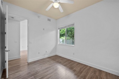 Step into style with this charming 2-bedroom, 2-bathroom unit on Palm-Aire Country Club and Resort - The Oaks in Florida - for sale on GolfHomes.com, golf home, golf lot