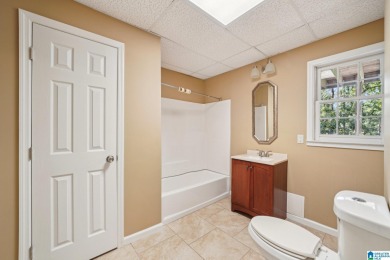 Welcome to this exceptional home in Riverchase Country Club on Riverchase Country Club in Alabama - for sale on GolfHomes.com, golf home, golf lot