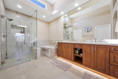 Seriously upgraded 3 bedroom, 2 bathroom paired patio home in on Bermuda Dunes Country Club in California - for sale on GolfHomes.com, golf home, golf lot