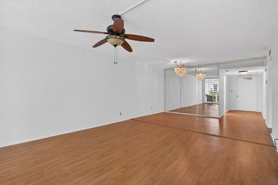 Great opportunity to own a spacious 2 bed, 2 bath condo in on Palm-Aire Country Club and Resort - Palms in Florida - for sale on GolfHomes.com, golf home, golf lot