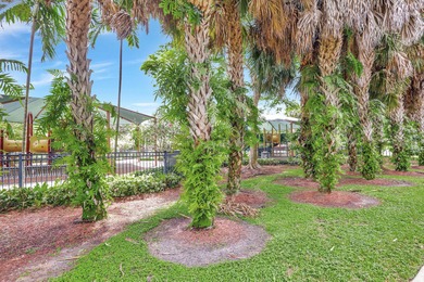 Great opportunity to own a spacious 2 bed, 2 bath condo in on Palm-Aire Country Club and Resort - Palms in Florida - for sale on GolfHomes.com, golf home, golf lot