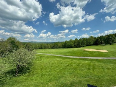 Beautiful townhome overlooking the 4 star Haystack Golf Course on Hermitage Club Golf Course in Vermont - for sale on GolfHomes.com, golf home, golf lot