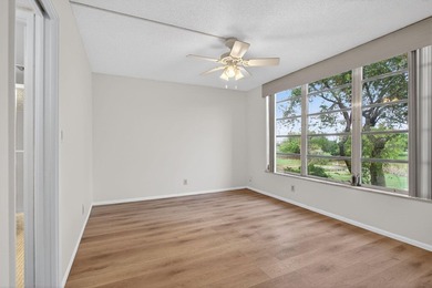 Great opportunity to own a spacious 2 bed, 2 bath condo in on Palm-Aire Country Club and Resort - Palms in Florida - for sale on GolfHomes.com, golf home, golf lot
