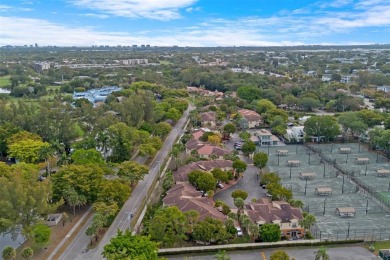 Lovely 3 bedroom 2 1/2 bath townhome on a cul de sac in Arbor on Deer Creek Golf Club in Florida - for sale on GolfHomes.com, golf home, golf lot
