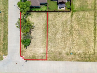 Welcome to Granbury's Beautiful 55+ neighborhood located in on Harbor Lakes Golf Club in Texas - for sale on GolfHomes.com, golf home, golf lot