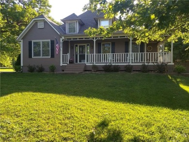 Charming Country Retreat in Oak Country Estates. 
Discover the on Oak Country Club in Kansas - for sale on GolfHomes.com, golf home, golf lot