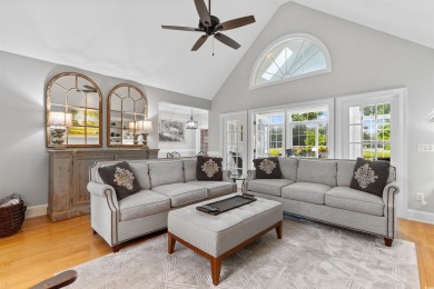 Gracious Southern Living in Prestigious Willbrook Plantation! on Willbrook Plantation Golf Club in South Carolina - for sale on GolfHomes.com, golf home, golf lot