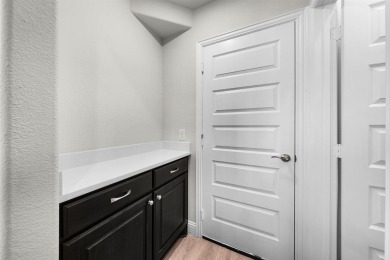 **HUGE PRICE IMPROVEMENT!  PRICE REDUCED $100K!!**  This on Heath Golf and Yacht Club in Texas - for sale on GolfHomes.com, golf home, golf lot