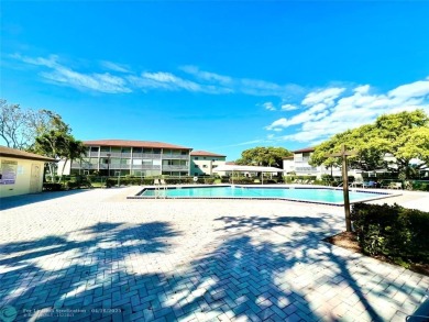 1ST FLOOR CONDO CAN BE RENTED RIGHT AWAY, 2 BEDROOM 1 1/5 on Flamingo Lakes Country Club in Florida - for sale on GolfHomes.com, golf home, golf lot
