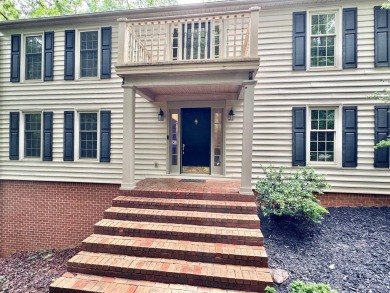 Almost 1 acre in desirable, convenient Hunting Hills.  Great on Hunting Hills Country Club in Virginia - for sale on GolfHomes.com, golf home, golf lot