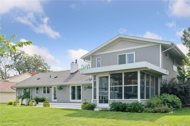 Welcome to this beautifully updated 4 bedroom, 3 bathroom home on Chomonix Golf Course in Minnesota - for sale on GolfHomes.com, golf home, golf lot