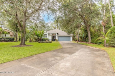 Don't Miss out on this Pool Home in Beautiful Plantation Bay on Plantation Bay Golf and Country Club in Florida - for sale on GolfHomes.com, golf home, golf lot
