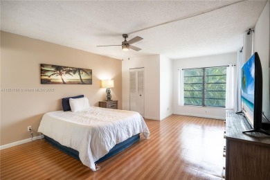 Step into this spacious and beautifully maintained 2-br, 2-ba on Palm-Aire Country Club and Resort - Palms in Florida - for sale on GolfHomes.com, golf home, golf lot