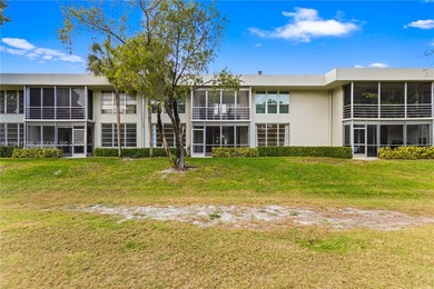 Priced to sell! 
Remodeled and spacious three-bedroom on Palm-Aire Country Club and Resort - The Oaks in Florida - for sale on GolfHomes.com, golf home, golf lot