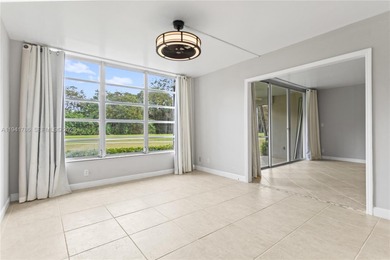 Priced to sell! 
Remodeled and spacious three-bedroom on Palm-Aire Country Club and Resort - The Oaks in Florida - for sale on GolfHomes.com, golf home, golf lot