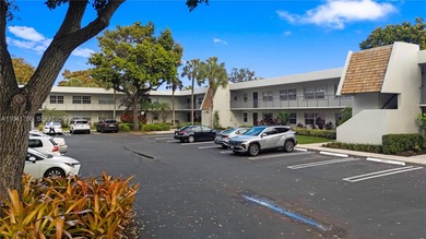 Priced to sell! 
Remodeled and spacious three-bedroom on Palm-Aire Country Club and Resort - The Oaks in Florida - for sale on GolfHomes.com, golf home, golf lot