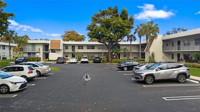 Priced to sell! 
Remodeled and spacious three-bedroom on Palm-Aire Country Club and Resort - The Oaks in Florida - for sale on GolfHomes.com, golf home, golf lot