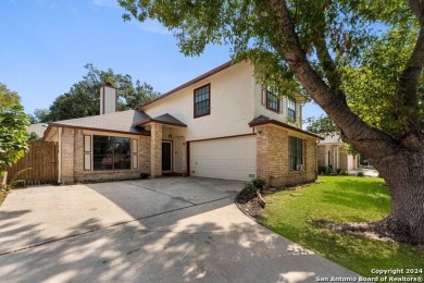 Charming Home in the Heart of the Medical Center. Welcome to on Alamo Golf Club in Texas - for sale on GolfHomes.com, golf home, golf lot