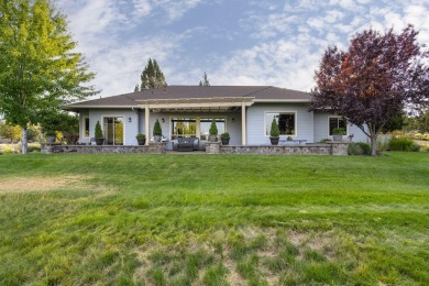 This beautiful, single story home is immaculate! Featuring many on Eagle Crest Golf Resort - Resort Course in Oregon - for sale on GolfHomes.com, golf home, golf lot