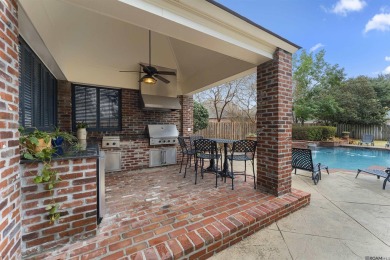 Exquisite 5-bedroom, 4.5 bathroom home located in the on University Club in Louisiana - for sale on GolfHomes.com, golf home, golf lot