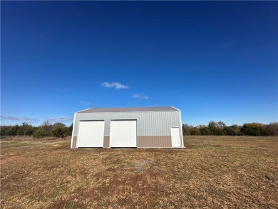 This residential building lot has a BRAND NEW on Linn Valley Lakes - Deer Trace Golf Course in Kansas - for sale on GolfHomes.com, golf home, golf lot