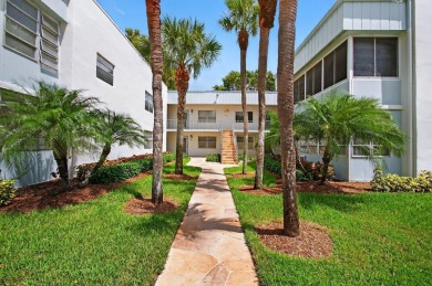Prepare to be impressed--this 1st-floor 2 bed, 2 bath Kings on Kings Point Golf -Flanders Way in Florida - for sale on GolfHomes.com, golf home, golf lot