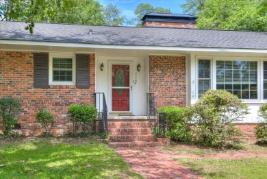 Elegant Southern Living in Aiken Estates - 3BR, 2BA

Welcome to on Houndslake Country Club in South Carolina - for sale on GolfHomes.com, golf home, golf lot