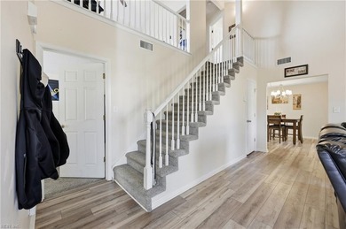 Welcome home! This exquisite 2 bd 2bth condo is located in a on Golden Horseshoe Golf Club in Virginia - for sale on GolfHomes.com, golf home, golf lot