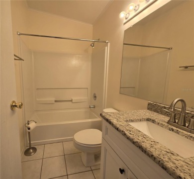 Zellwood Station Very well maintained 3-Bedroom 2 bath Palm on Zellwood Station Country Club in Florida - for sale on GolfHomes.com, golf home, golf lot