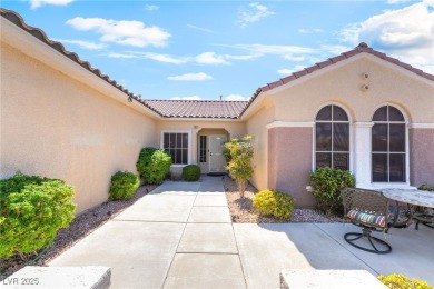 This beautifully remodeled 2-bedroom+den home in Sun City Anthem on Revere Golf Club in Nevada - for sale on GolfHomes.com, golf home, golf lot