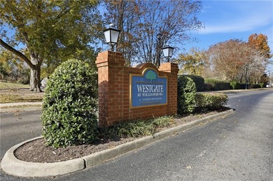 Welcome home! This exquisite 2 bd 2bth condo is located in a on Golden Horseshoe Golf Club in Virginia - for sale on GolfHomes.com, golf home, golf lot