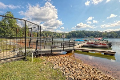 Welcome to this charming one-level home, perfectly situated to on Mountain Harbour Golf Club in North Carolina - for sale on GolfHomes.com, golf home, golf lot