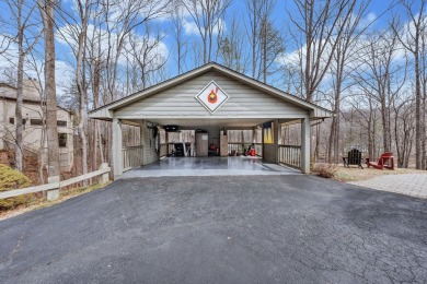 Located in the desirable Hunting Hills community, this on Hunting Hills Country Club in Virginia - for sale on GolfHomes.com, golf home, golf lot