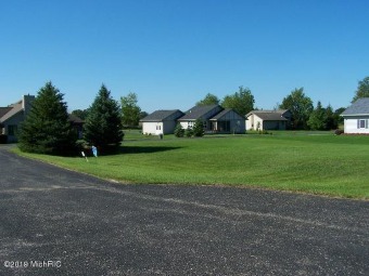 Beautiful setting for site condo.  Quiet private paved streets on Ramshorn on the Lakes in Michigan - for sale on GolfHomes.com, golf home, golf lot