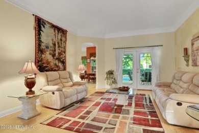 Beautiful POOL home in Orange Park Country Club! This spacious 3 on Country Club of Orange Park in Florida - for sale on GolfHomes.com, golf home, golf lot