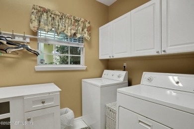 Beautiful POOL home in Orange Park Country Club! This spacious 3 on Country Club of Orange Park in Florida - for sale on GolfHomes.com, golf home, golf lot