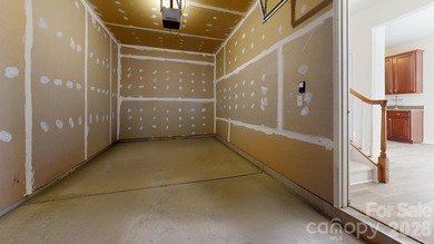 Welcome home to this charming townhome in the heart of on Mooresville Golf Course in North Carolina - for sale on GolfHomes.com, golf home, golf lot