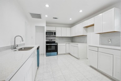 Welcome to this Dallas Gem! Conveniently located near I35 & less on Cedar Crest Golf Course in Texas - for sale on GolfHomes.com, golf home, golf lot