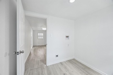 Welcome to this Dallas Gem! Conveniently located near I35 & less on Cedar Crest Golf Course in Texas - for sale on GolfHomes.com, golf home, golf lot