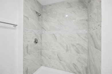 Welcome to this Dallas Gem! Conveniently located near I35 & less on Cedar Crest Golf Course in Texas - for sale on GolfHomes.com, golf home, golf lot