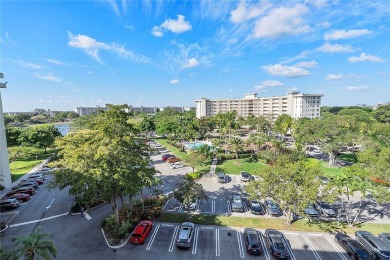 Wow! Beautiful Corner Unit W/ Breathtaking Lake Views From on Palm-Aire Country Club and Resort - Palms in Florida - for sale on GolfHomes.com, golf home, golf lot
