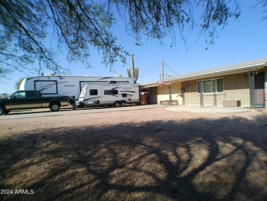 Totally updated home with stunning views on Queen Valley Golf on Queen Valley Golf Course in Arizona - for sale on GolfHomes.com, golf home, golf lot