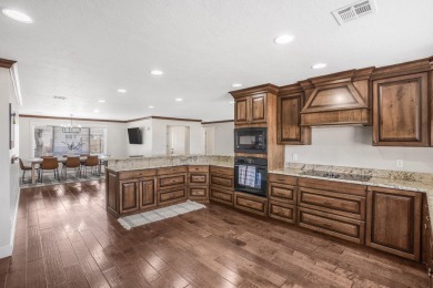 Golf Course Living | No HOA | 4 Bed, 4 Ensuite Baths | Oversized on St. George Golf Course in Utah - for sale on GolfHomes.com, golf home, golf lot