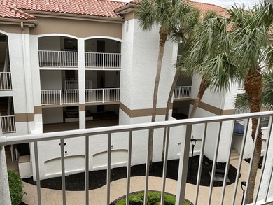 COUNTRY CLUB LIVING AT ITS FINEST 2 BEDROOM 2 BATHROOM CONDO on  in Florida - for sale on GolfHomes.com, golf home, golf lot