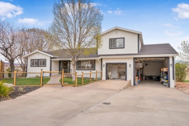Golf Course Living | No HOA | 4 Bed, 4 Ensuite Baths | Oversized on St. George Golf Course in Utah - for sale on GolfHomes.com, golf home, golf lot