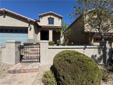 WOW! PERFECT 4 BED 4 BATH 2 STORY HOME LOCATED IN LAKE LAS on Falls Golf Course in Nevada - for sale on GolfHomes.com, golf home, golf lot