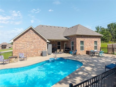 Welcome to 1199 Highland Circle in Greenwood, Arkansas! Located on Vache-Grasse Country Club in Arkansas - for sale on GolfHomes.com, golf home, golf lot