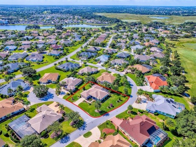 LOVELY CUSTOM 4 BEDROOM and 2 BATH ST. SIMON PREMIER home on on The Links of Spruce Creek in Florida - for sale on GolfHomes.com, golf home, golf lot